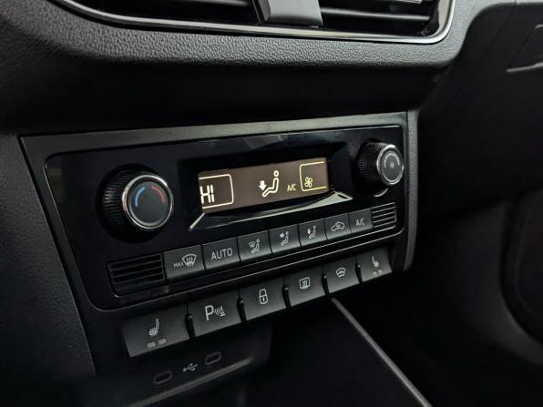 Volkswagen Polo VI с пробегом 2021 года, цена 1 490 000 рублей, 72800 км, лифтбек, Автокод Объявления