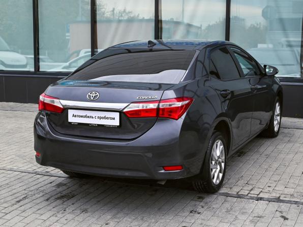 Toyota Corolla XI (E160 E170 E180) Рестайлинг 1 с пробегом 2018 года, цена 1 587 000 рублей, 178909 км, седан, Автокод Объявления