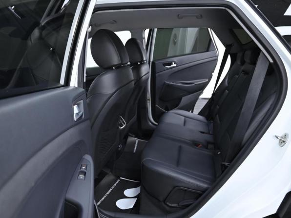 Hyundai Tucson III Рестайлинг с пробегом 2018 года, цена 1 899 000 рублей, 106000 км, внедорожник, Автокод Объявления