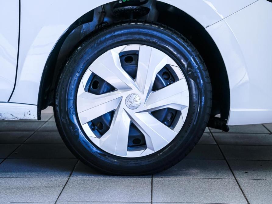 Volkswagen Polo VI Красноярск  - изображение 29