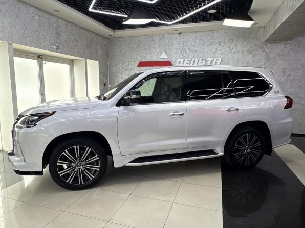 Lexus LX III Рестайлинг 2 с пробегом 2021 года, цена 11 650 000 рублей, 64923 км, внедорожник, Автокод Объявления
