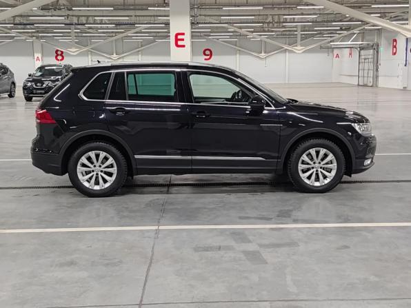 Volkswagen Tiguan II с пробегом 2017 года, цена 2 486 000 рублей, 127023 км, внедорожник, Автокод Объявления