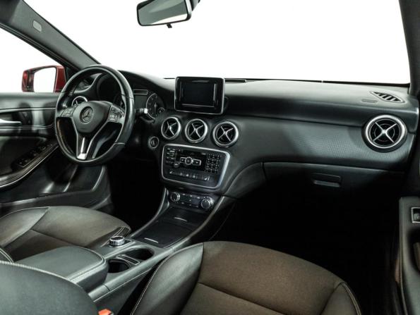 Mercedes-Benz A-Класс III (W176) с пробегом 2015 года, цена 1 349 585 рублей, 160437 км, хэтчбек, Автокод Объявления