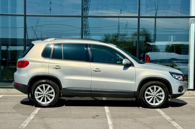 Volkswagen Tiguan I Рестайлинг с пробегом 2013 года, цена 1 455 000 рублей, 196289 км, внедорожник, Автокод Объявления