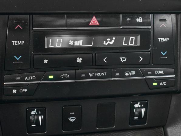 Toyota Camry VII (XV50) Рестайлинг с пробегом 2015 года, цена 1 900 000 рублей, 154144 км, седан, Автокод Объявления