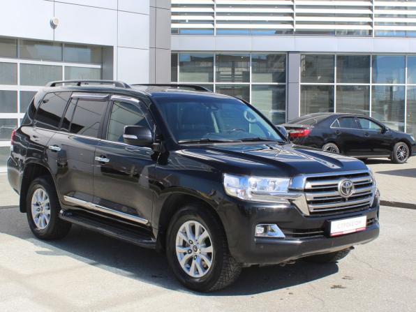Toyota Land Cruiser 200 Series Рестайлинг 2 с пробегом 2015 года, цена 5 500 000 рублей, 222422 км, внедорожник, Автокод Объявления
