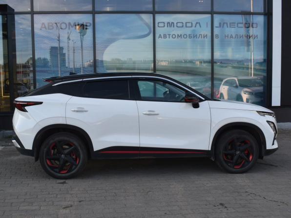Omoda C5 I с пробегом 2024 года, цена 2 050 000 рублей, 48074 км, внедорожник, Автокод Объявления