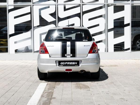 Suzuki Swift III с пробегом 2008 года, цена 800 000 рублей, 173121 км, хэтчбек, Автокод Объявления