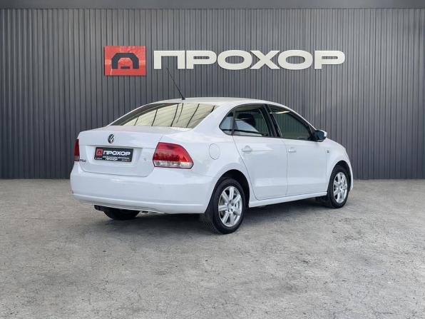 Volkswagen Polo V с пробегом 2011 года, цена 857 000 рублей, 150107 км, седан, Автокод Объявления