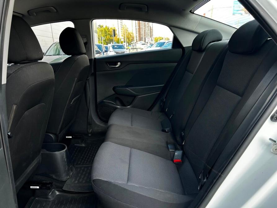Hyundai Solaris II Санкт-Петербург  - изображение 10