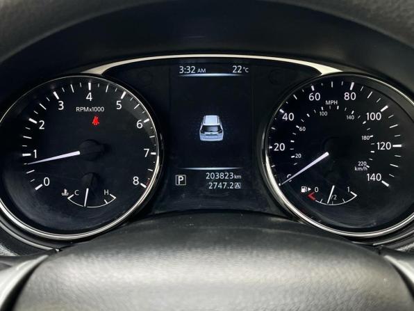 Nissan Rogue II с пробегом 2015 года, цена 1 199 000 рублей, 203822 км, внедорожник, Автокод Объявления