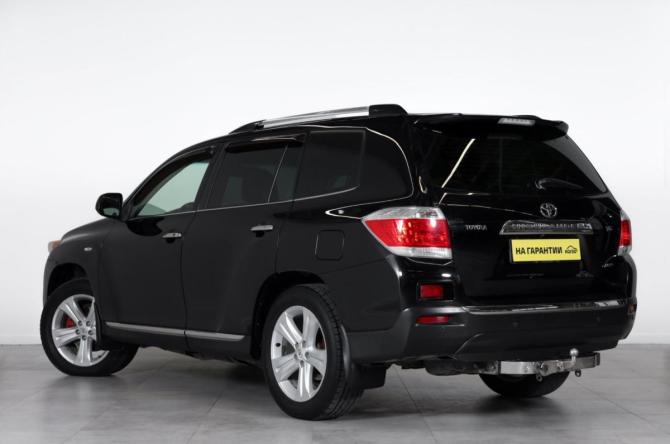 Toyota Highlander II (XU40) Рестайлинг с пробегом 2012 года, цена 2 299 000 рублей, 265000 км, внедорожник, Автокод Объявления