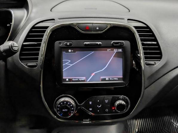 Renault Kaptur I с пробегом 2018 года, цена 1 215 000 рублей, 135958 км, внедорожник, Автокод Объявления