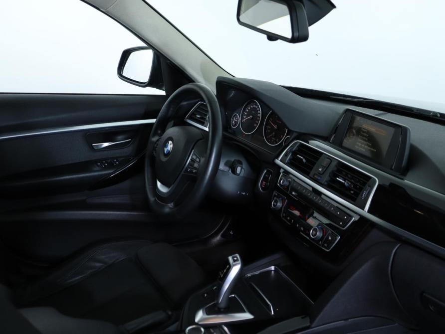 BMW 3 серии VI (F3x) Рестайлинг Санкт-Петербург  - изображение 10