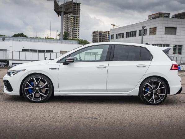 Volkswagen Golf R VIII с пробегом 2021 года, цена 5 398 000 рублей, 40888 км, хэтчбек, Автокод Объявления