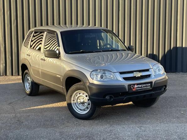 Chevrolet Niva I Рестайлинг с пробегом 2016 года, цена 705 000 рублей, 40208 км, внедорожник, Автокод Объявления