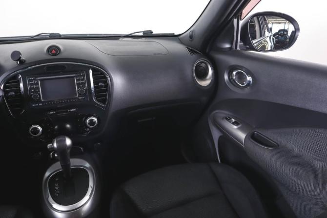 Nissan Juke I с пробегом 2012 года, цена 1 229 000 рублей, 109600 км, внедорожник, Автокод Объявления