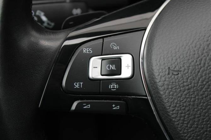 Volkswagen Tiguan II с пробегом 2020 года, цена 2 350 000 рублей, 69000 км, внедорожник, Автокод Объявления