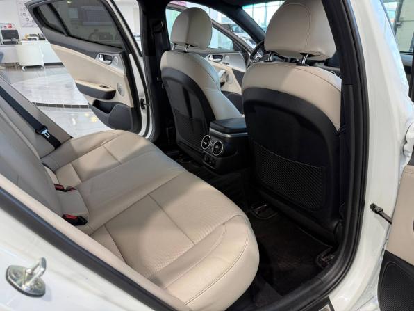 Kia Stinger I с пробегом 2018 года, цена 2 515 000 рублей, 78162 км, лифтбек, Автокод Объявления