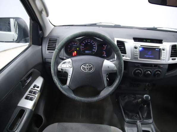 Toyota Hilux VII Рестайлинг с пробегом 2013 года, цена 1 690 000 рублей, 365875 км, offers.body_type.unknown, Автокод Объявления