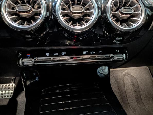 Mercedes-Benz CLA II (C118 X118) с пробегом 2021 года, цена 3 150 000 рублей, 99920 км, седан, Автокод Объявления