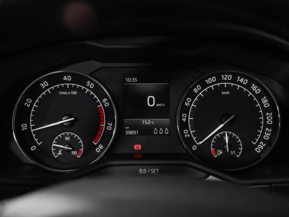 Skoda Superb III с пробегом 2018 года, цена 2 049 000 рублей, 59890 км, лифтбек, Автокод Объявления