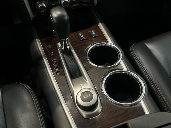 Nissan Pathfinder IV с пробегом 2015 года, цена 1 640 000 рублей, 162500 км, внедорожник, Автокод Объявления