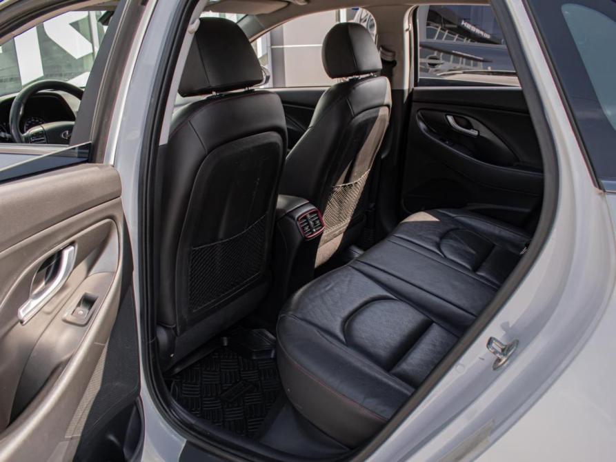 Hyundai i30 III Краснодар  - изображение 11