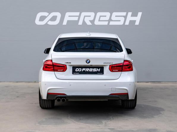 BMW 3 серии VI (F3x) Рестайлинг с пробегом 2018 года, цена 3 200 000 рублей, 98930 км, седан, Автокод Объявления