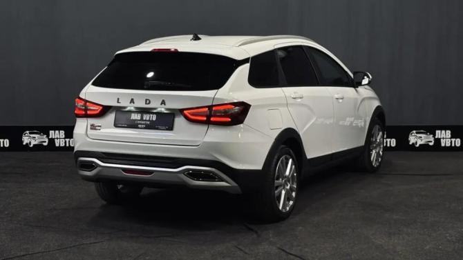 Lada (ВАЗ) Vesta I Рестайлинг (NG) с пробегом 2024 года, цена 1 469 000 рублей, 30000 км, универсал, Автокод Объявления