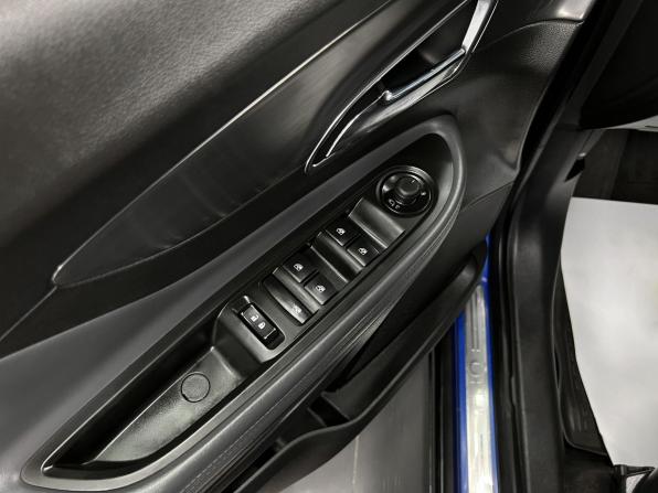 Opel Mokka I с пробегом 2014 года, цена 950 000 рублей, 165269 км, внедорожник, Автокод Объявления