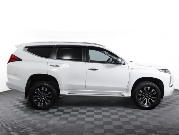 Mitsubishi Montero Sport III Рестайлинг с пробегом 2022 года, цена 3 890 000 рублей, 115001 км, внедорожник, Автокод Объявления