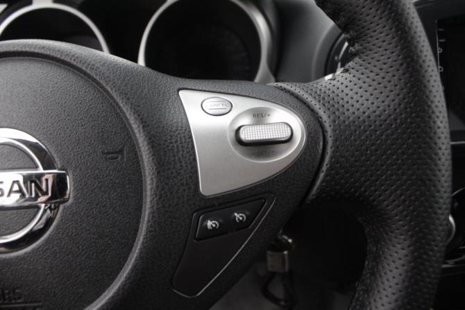 Nissan Juke I с пробегом 2011 года, цена 895 000 рублей, 177324 км, внедорожник, Автокод Объявления