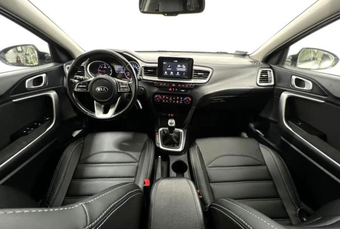 Kia Ceed III с пробегом 2018 года, цена 1 850 000 рублей, 141840 км, хэтчбек, Автокод Объявления