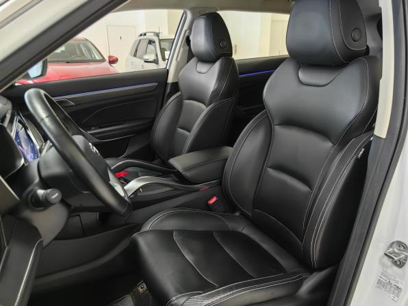 Geely Atlas Pro с пробегом 2022 года, цена 1 589 000 рублей, 94000 км, внедорожник, Автокод Объявления