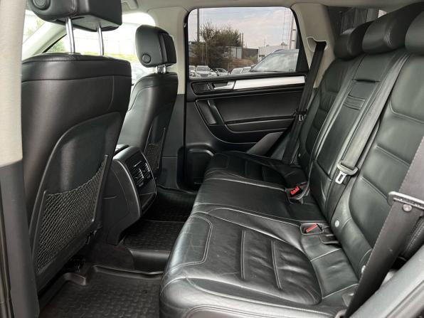 Volkswagen Touareg II с пробегом 2011 года, цена 1 790 000 рублей, 255701 км, внедорожник, Автокод Объявления