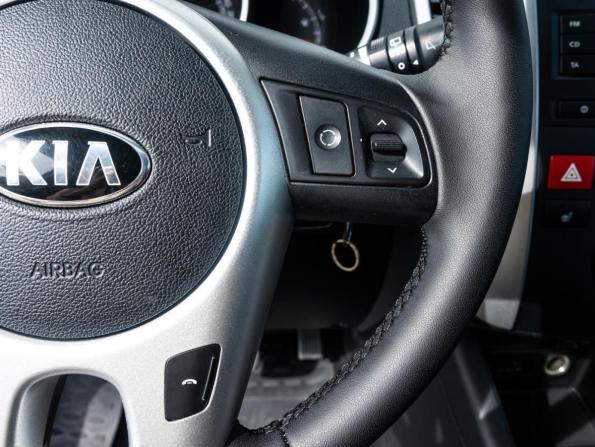Kia Venga I с пробегом 2013 года, цена 799 000 рублей, 272302 км, компактвэн, Автокод Объявления