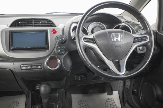 Honda Fit II с пробегом 2012 года, цена 1 039 000 рублей, 150000 км, хэтчбек, Автокод Объявления