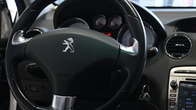 Peugeot 408 I с пробегом 2016 года, цена 785 000 рублей, 127000 км, седан, Автокод Объявления