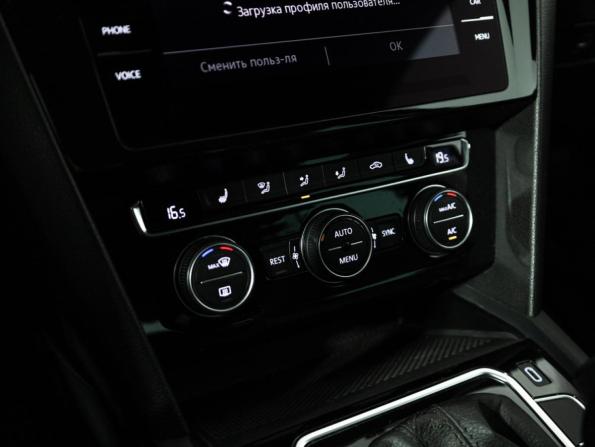 Volkswagen Passat B8 Рестайлинг с пробегом 2019 года, цена 2 139 728 рублей, 97073 км, универсал, Автокод Объявления