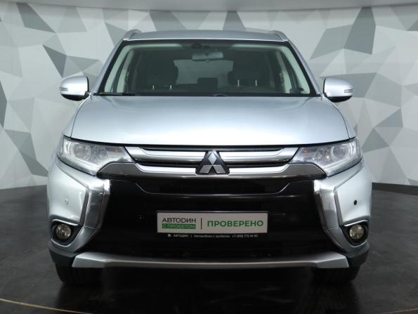Mitsubishi Outlander III Рестайлинг 2 с пробегом 2018 года, цена 1 579 000 рублей, 230000 км, внедорожник, Автокод Объявления