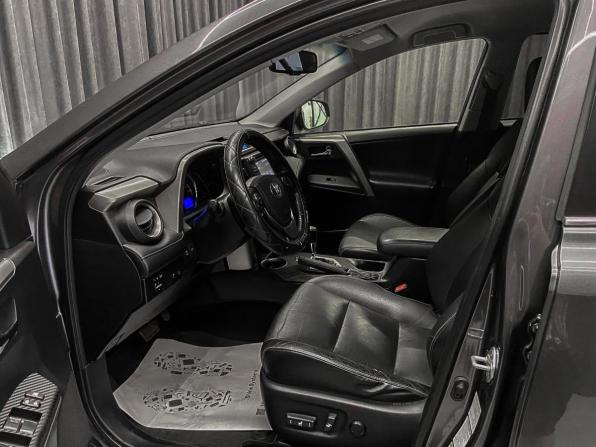 Toyota RAV4 IV (XA40) с пробегом 2013 года, цена 2 350 000 рублей, 106000 км, внедорожник, Автокод Объявления