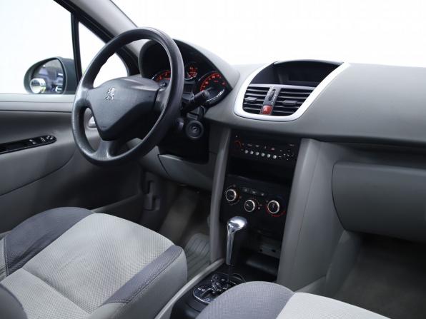 Peugeot 207 I с пробегом 2007 года, цена 320 000 рублей, 178900 км, хэтчбек, Автокод Объявления