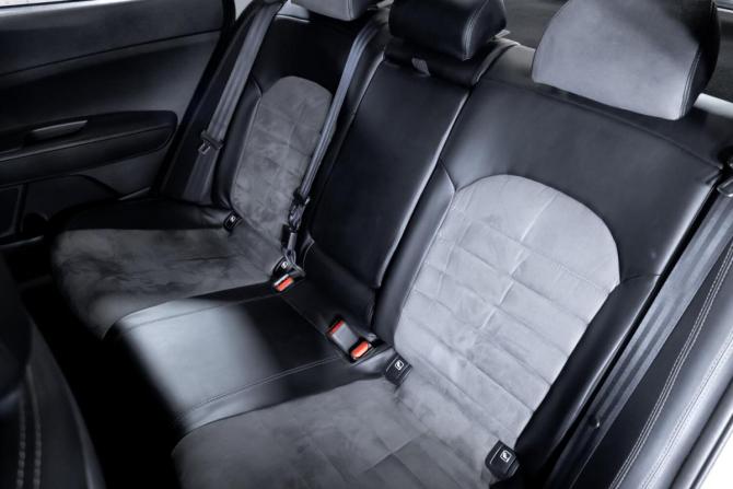 Kia Optima IV Рестайлинг с пробегом 2019 года, цена 1 349 000 рублей, 194979 км, седан, Автокод Объявления