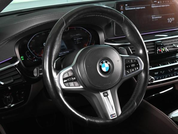 BMW 5 серии VII (G30/G31/G38) Рестайлинг с пробегом 2021 года, цена 5 749 000 рублей, 64618 км, седан, Автокод Объявления