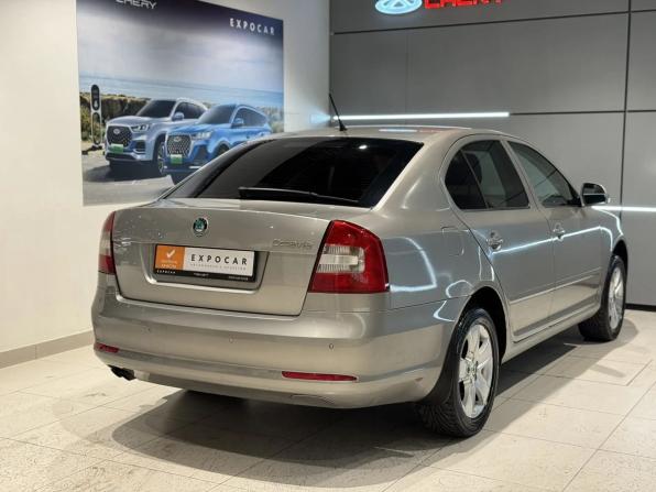 Skoda Octavia II (A5) Рестайлинг с пробегом 2011 года, цена 735 000 рублей, 214000 км, лифтбек, Автокод Объявления
