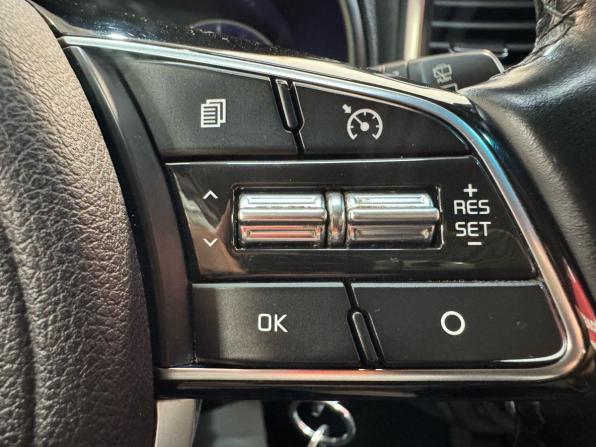 Kia Sportage IV Рестайлинг с пробегом 2018 года, цена 1 899 000 рублей, 165158 км, внедорожник, Автокод Объявления