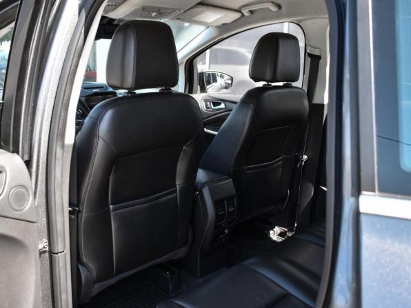 Ford C-MAX II с пробегом 2013 года, цена 1 220 000 рублей, 235930 км, компактвэн, Автокод Объявления
