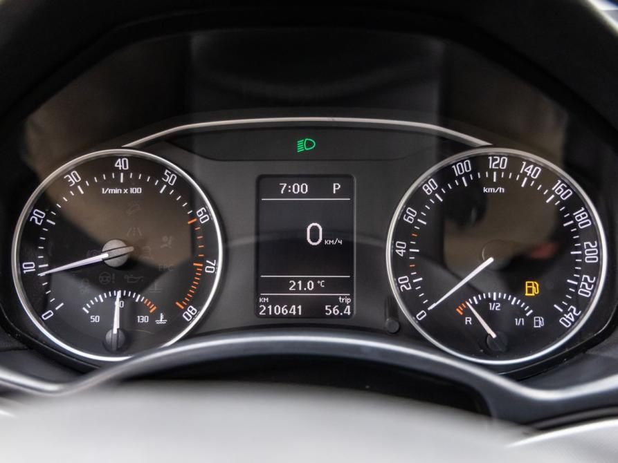 Skoda Octavia II (A5) Рестайлинг Волгоград  - изображение 9