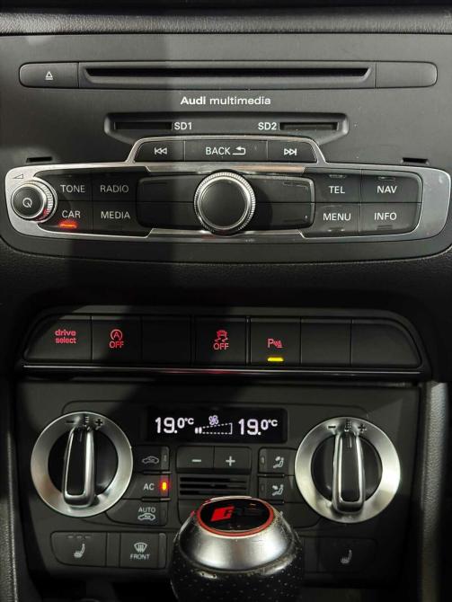 Audi Q3 I (8U) Москва  - изображение 9